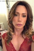  Trav Vivian 366 45 04 341 foto selfie 18