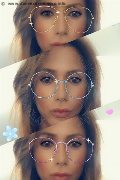  Trav Vivian 366 45 04 341 foto selfie 21