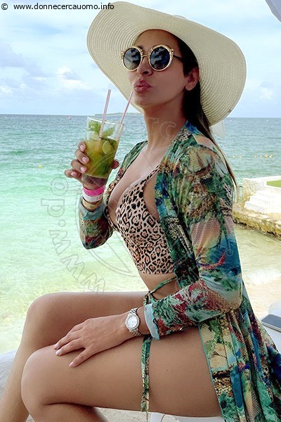 Eliana  CANNES 0033754020142