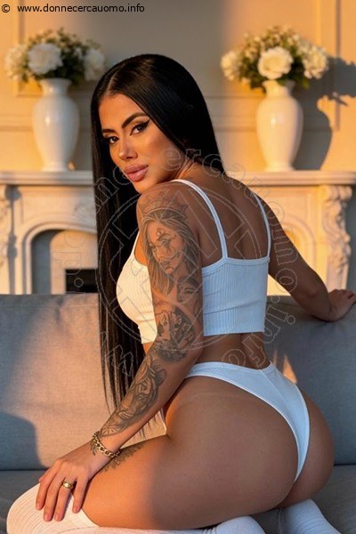 Sophia Alencar  BOLZANO 3928625037